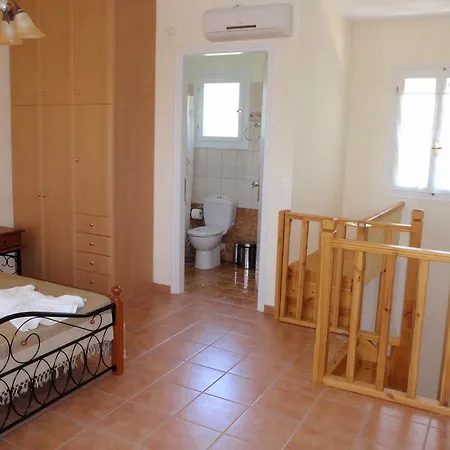 Apartment Afroksilia *