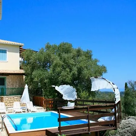 Afroksilia Apartment *