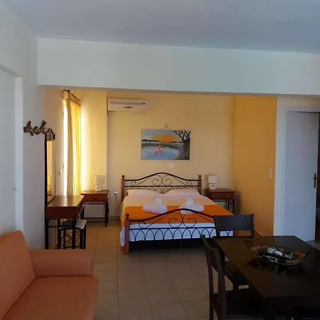 Apartment Afroksilia Katouna