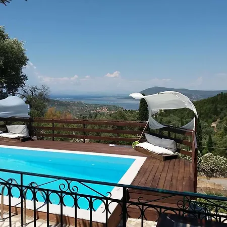 Διαμέρισμα Afroksilia *